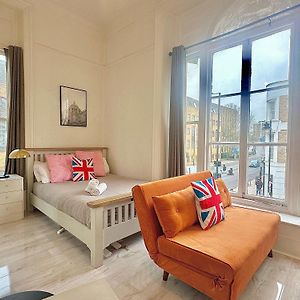 Camera familiare con letto king size
